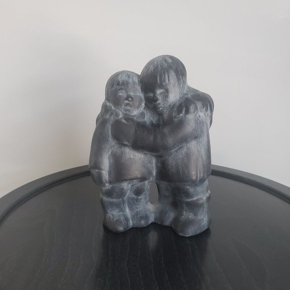 VTG Ceramic Native Inuit Folk Art Figurine Eskimo Hugging Friends Matte Glaze - Picture 2 of 8